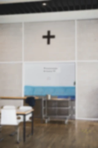 Maria Bayer — Mensa Maria Bayer — Mensa